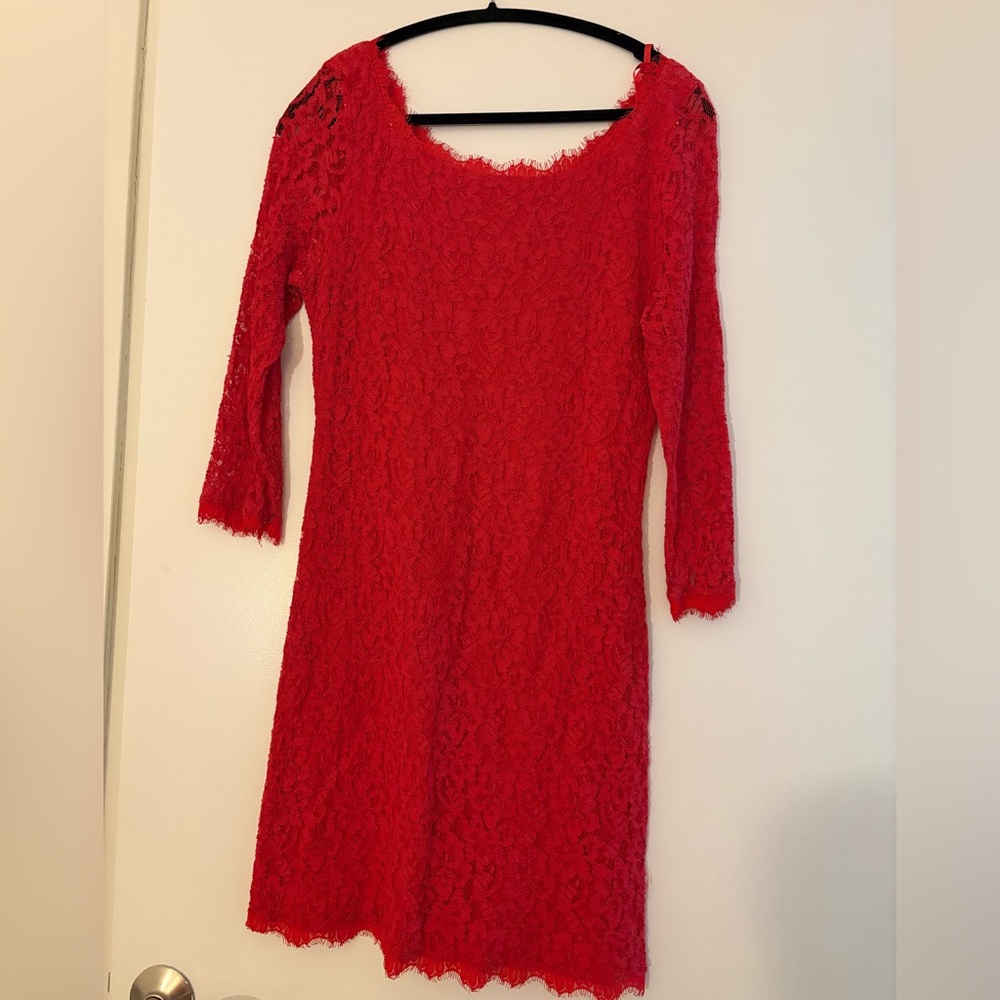 Diane Von Furstenberg Vibrant Red Lace Dress Size 14.